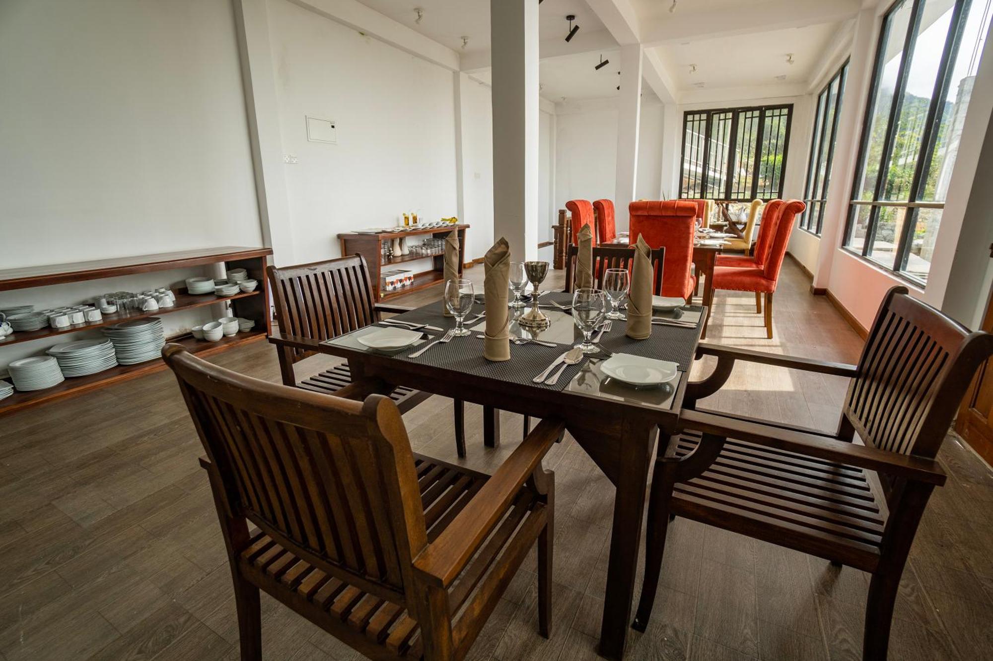Shanthi Uyana Kandy Ngoại thất bức ảnh